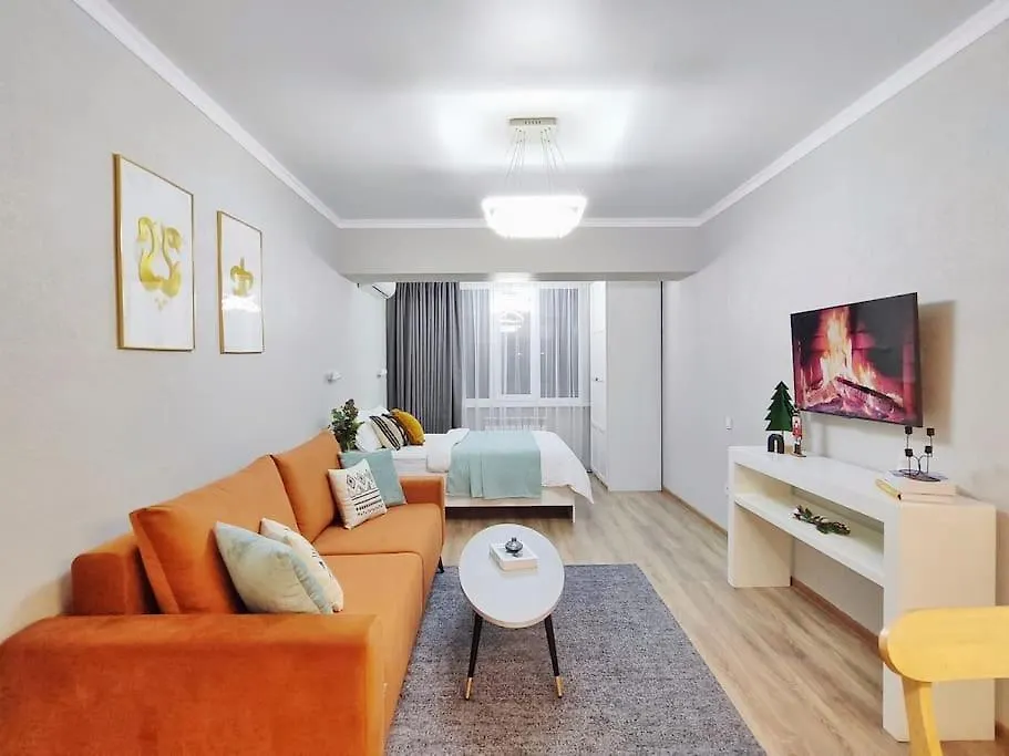 Modern Apartment In Golden Square Almaty